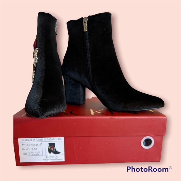 Adorable Black Flowered Booties - Picture 2 of 3